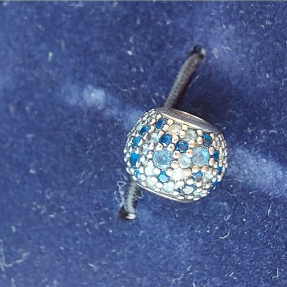 925 Sterling Silver Blue Garden Charm - Picture 3 of 11